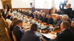 Здравната комисия отхвърли ветото на Радев и отново прие промените в ЗЗО