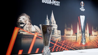 Снощи се изиграха всички 1 8 финали в турнира Лига Европа а