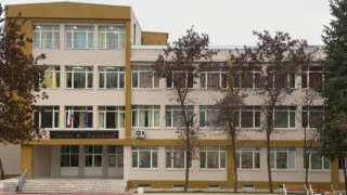 Шест мача се изиграха през първия ден на футболния турнир