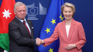 Председателят на Европейската комисия Урсула фон дер Лайен и кралят