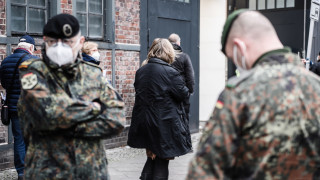 Германия е изправена пред нарастващата заплаха от нападения от крайно