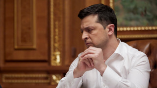 Президентът на Украйна Володимир Зеленски призова за налагане на зона