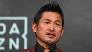 Бившият японски национал Казуйоши Миура ще продължи кариерата си във