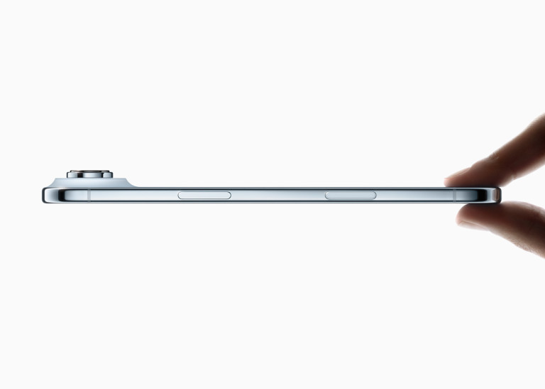 iPhone Air е не само тънък, но и умен