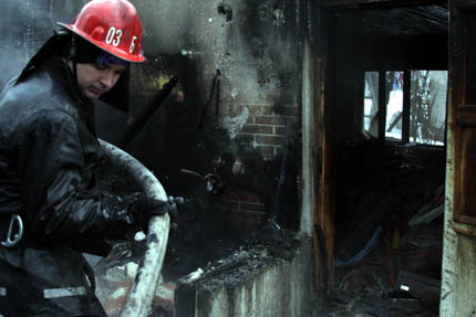 Пожар унищожи 90% от дворовете в тополовградско село
