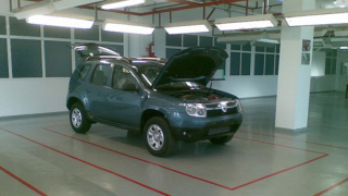 Dacia SUV заснет без камуфлаж