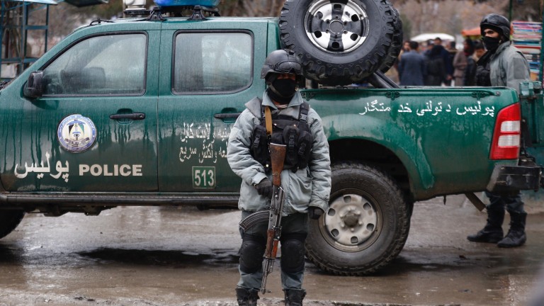 Над 50 загинали и ранени при четири нападения в Афганистан
