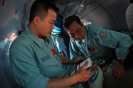 Откриха отломки от падналия малайзийски самолет