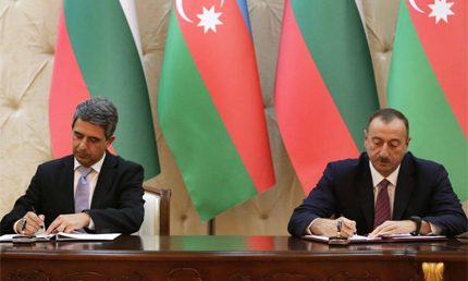 Готови сме да увеличаваме вноса на азерски газ, обяви Плевнелиев в Баку