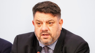 Зафиров открои трите елемента, заради които управляващите пазят баланс