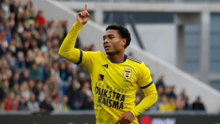 От ЦСКА са отправили оферта към нидерланския Камбюр за белгийското