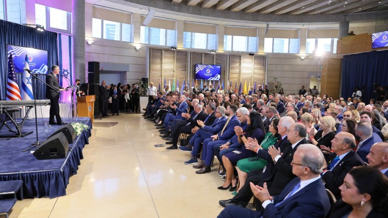 Изображение 732764