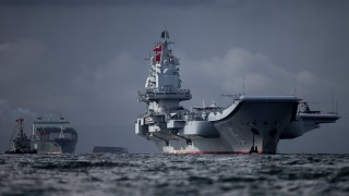 Китайската флота и военновъздушни сили провеждат тренировъчни боеве край Корейския