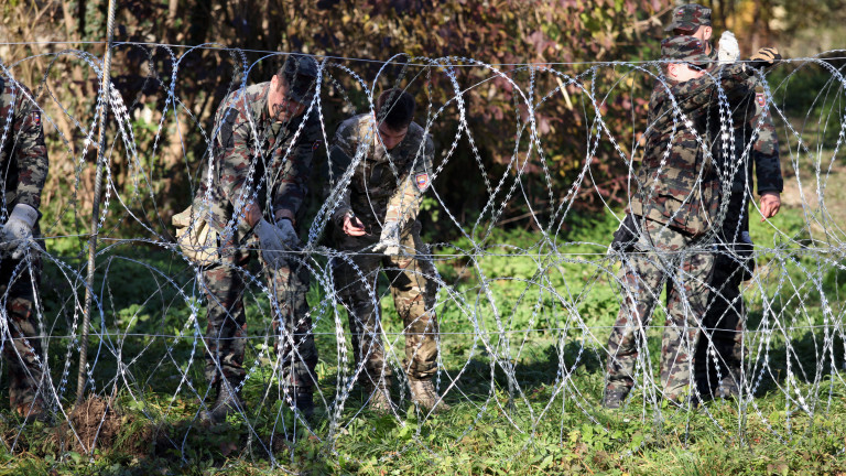 "Защитници на дома" в Словения патрулират границите, за да спират мигрантите
