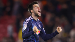 Лийдс постигна победа във втората си контрола от лятната подготовка печелейки с 4 1