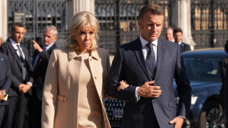Семейство Макрон с нов гаф в Лондон 
