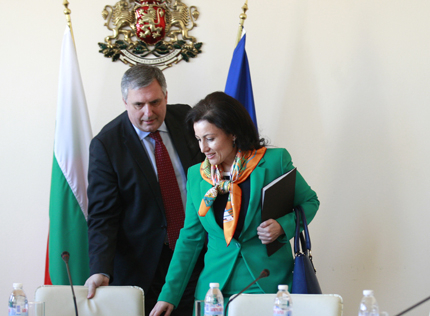 Въвеждат еднодневни трудови договори