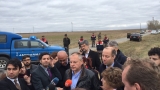 Станишев подкрепя пред затвор в Одрин закопчан опозиционер