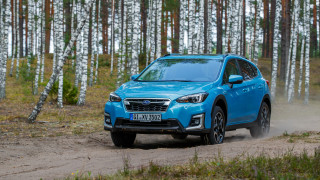 Subaru XV, с който калният път изведнъж става привлекателен