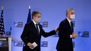Блинкън с опит да възстанови отношенията на САЩ при първото си посещение в НАТО и ЕС