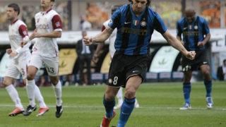 Зидан натиска Флорентино за привлече Златан