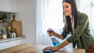 4 седмични задачи, които ни помагат по-лесно да поддържаме дома чист