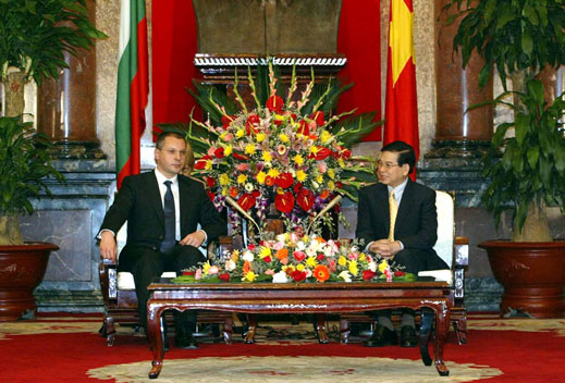 България и Виетнам наваксват в икономически и търговски план