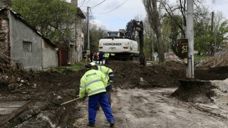 Движението на кръстовището на бул Цар Борис III и Околовръстния