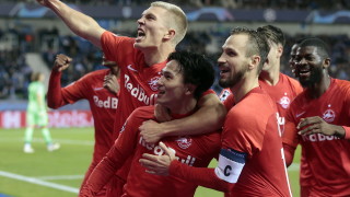 Залцбург победи категорично аутсайдера в група Е Генк с 4 1