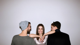 Любовта е страхотно нещо Най вече когато е споделена Между двама