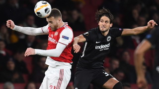 Английският Арсенал продължава да лази по нервите на своите фенове