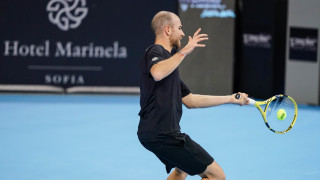 Адриан Манарино е първият полуфиналист на Sofia Open