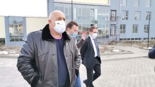 Бойко Борисов иска да чуе президента за Навални