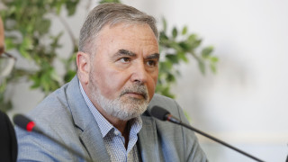 Ангел Кунчев: Личните лекари да плащат лечението при фиктивна ваксинация