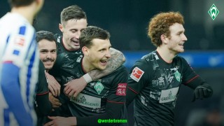 Двубоят от четвъртфиналите за Купата на Германия между Ян Регенсбург