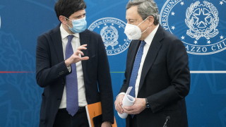 Полицията в Италия е иззела компютри и други устройства за