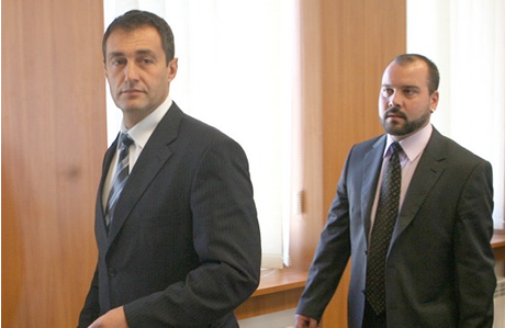 Каратисти пратиха Свилен Нейков на прокурор