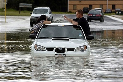 Наводнения в Тексас взеха 5 жертви
