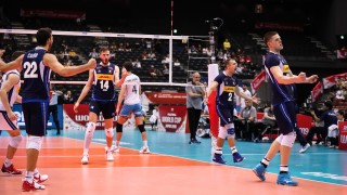 Италия спечели първа победа в мъжката волейболна Световна купа провеждаща