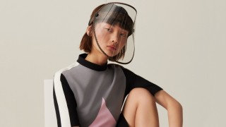 Кой иска предпазен шлем за 900 долара