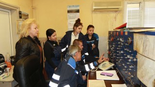 Бизнес и образование ръка за ръка. Дуалното обучение като решение на кариерната криза