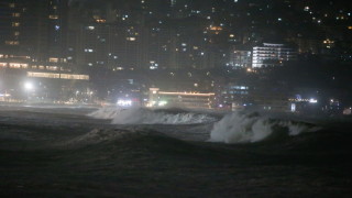Тайфунът Ханун достигна югоизточното крайбрежие на Южна Корея в четвъртък