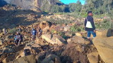 Над 2000 са погребани живи под свлачището в Папуа Нова Гвинея