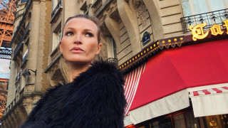 Да изглеждаш визуално като някоя известна личност е нож с