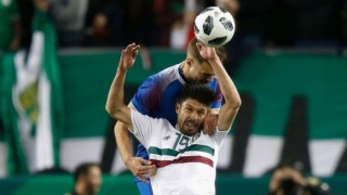 Националният отбор на Исландия записа загуба с 0 3 от Мексико