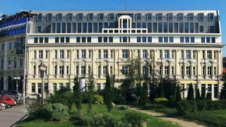 Българската банка за развитие ББР засега се отказва от планираната