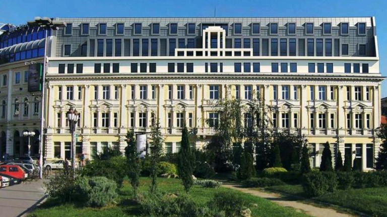 Българската банка за развитие (ББР) засега се отказва от планираната