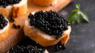 Макар и консумиран от векове хайверът винаги е бил деликатес