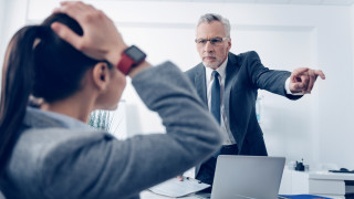 Младежите родени през първото десетилетие на XXI век и малко