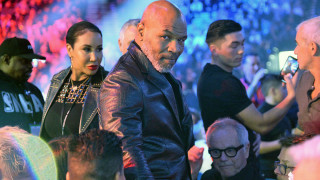 Двубоят Майк Тайсън Джейк Пол наближава и Тайсън изглежда